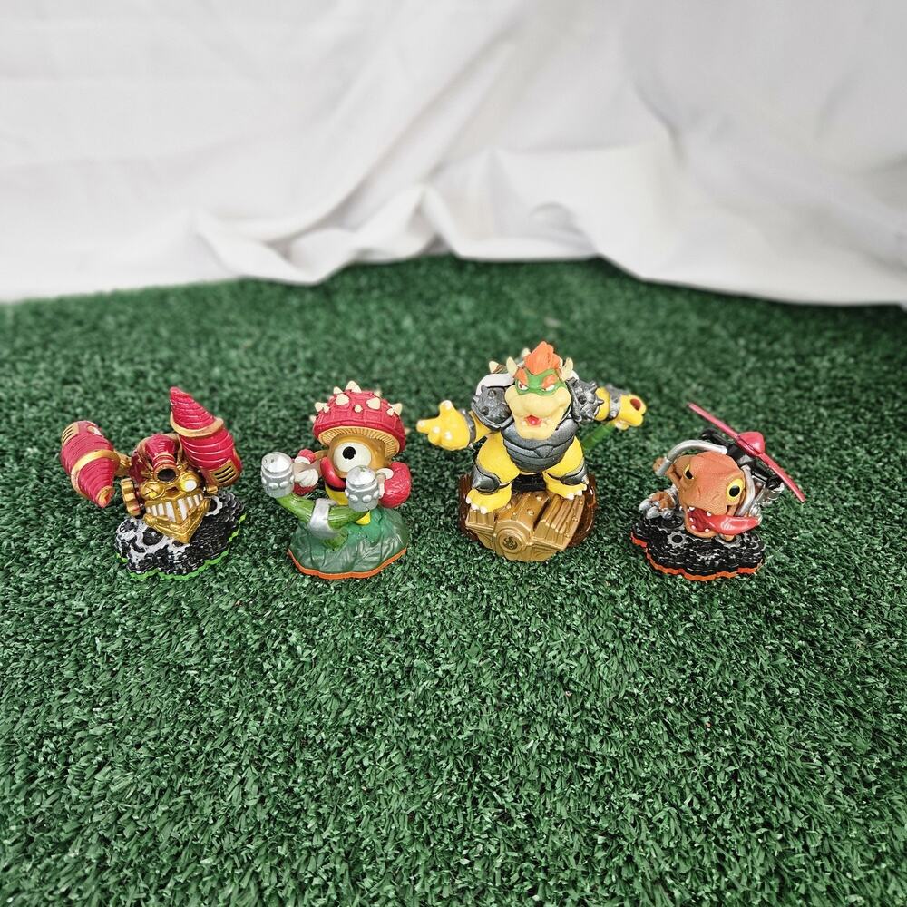 Skylanders Character Lot Of Figures Misc Characters Lot Of 4